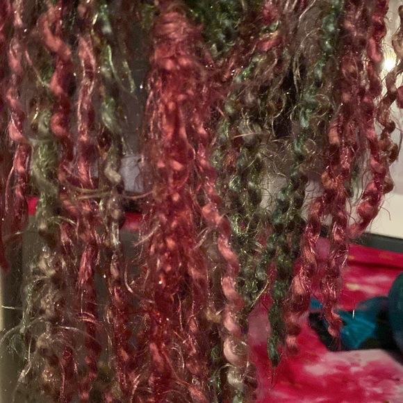 Bohemian sparklyCrochet scarf - Picture 4 of 11